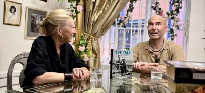 Mark Levengood och Sophia Jansson i samtal om Tre öar